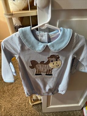 NWOT Stitchy Fish Boys Outfit Size 6 Months